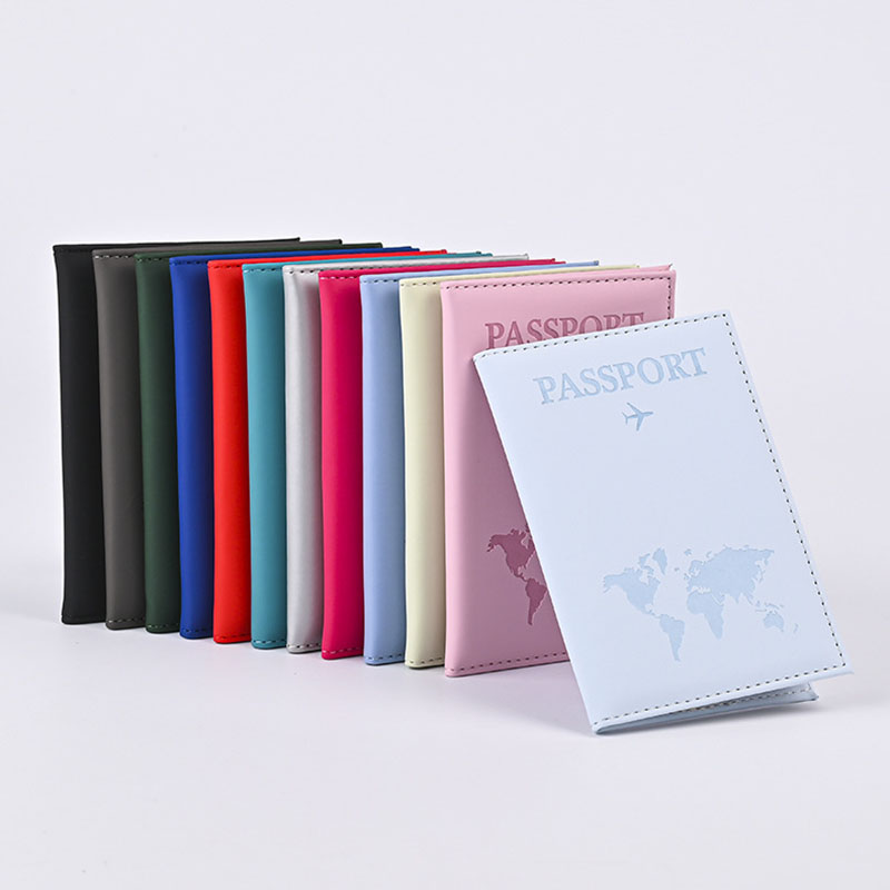 Tech Accessories For Travel - Lover The World peta paspor penutup