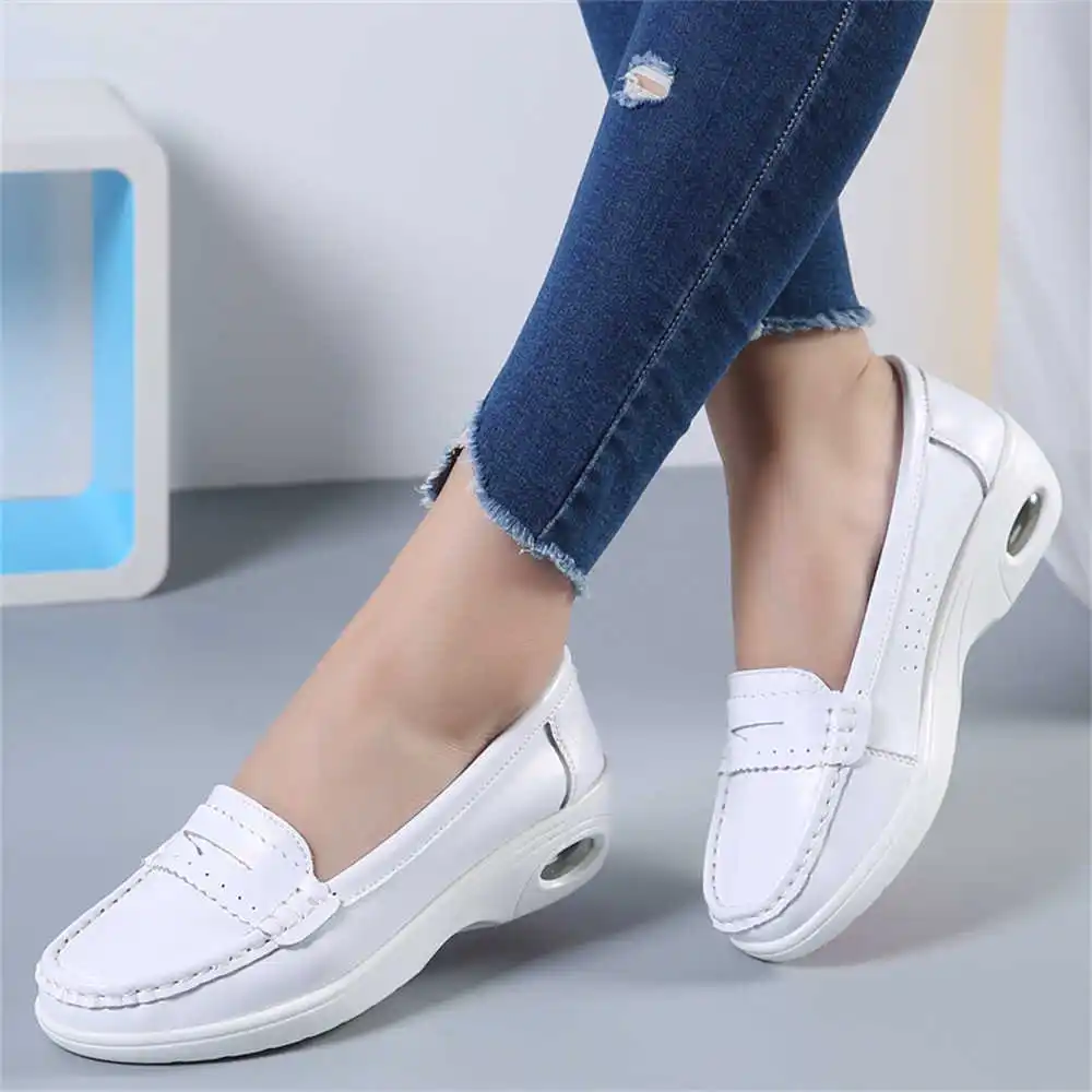 Sepatu sol tebal SLIP ON latih - Useful Tech Accessories Gifts For Husband ulasan dan harga