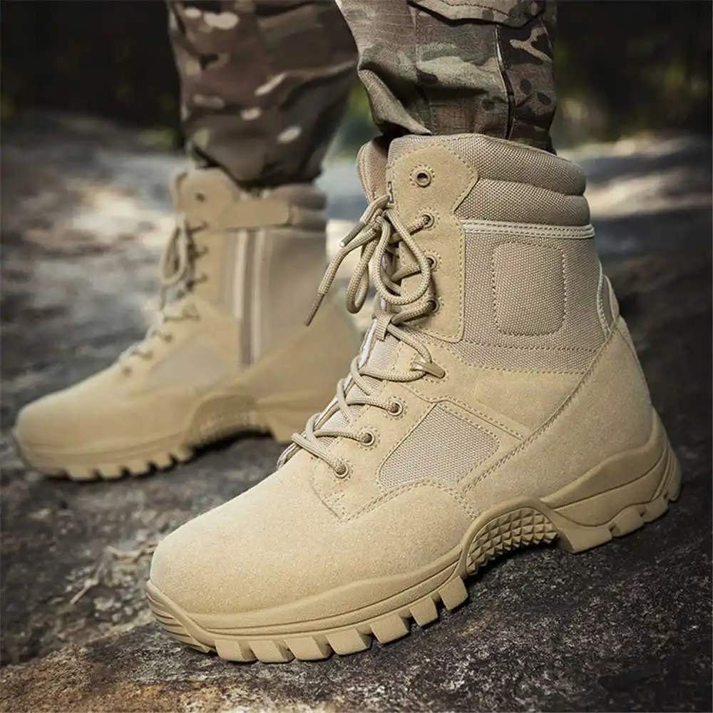 Sepatu boot kulit asli antisel - Useful Tech Accessories Gifts For Husband ulasan dan harga