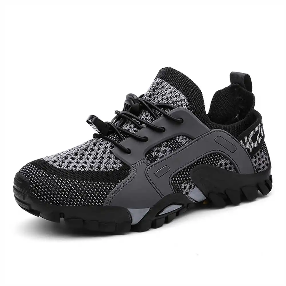 Sepatu olahraga pria, ukuran 4 - Tech Accessories For Travel ulasan dan harga