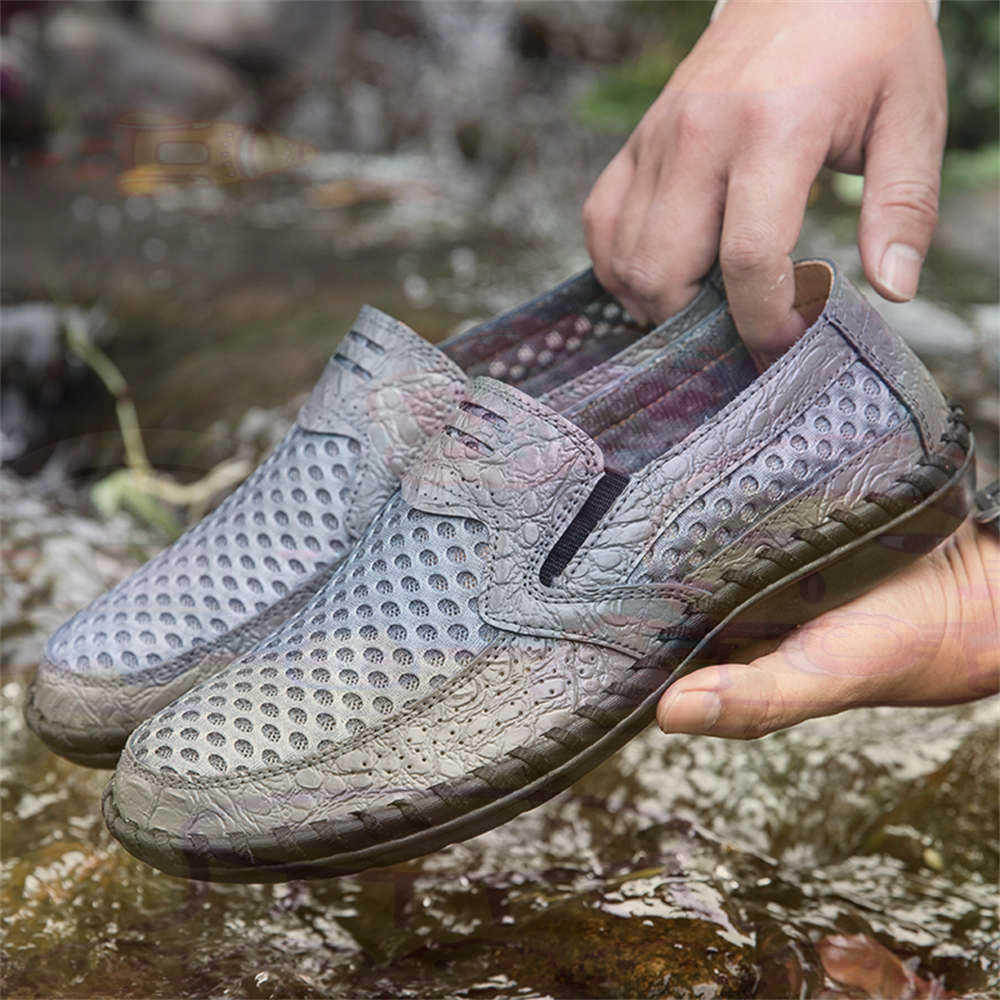Sepatu Lucu Warna Campuran Tan - Useful Tech Accessories Gifts For Husband ulasan dan harga